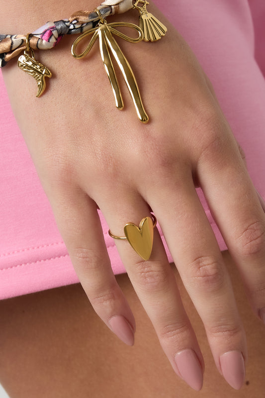 Minimalist heart ring - Women's jewelry/Rings/Statement Rings