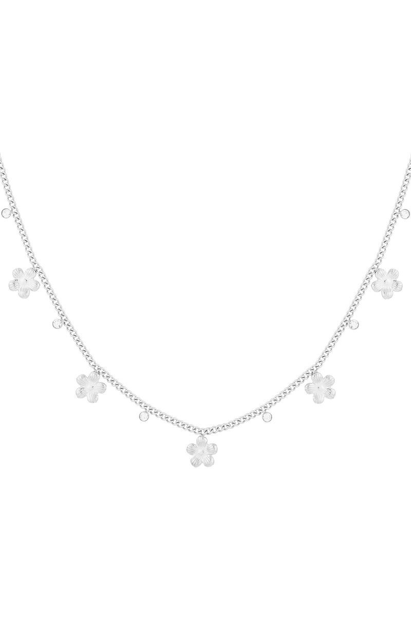 Flower necklace