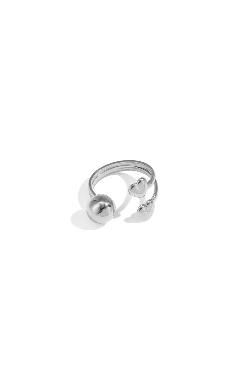 Open heart ring