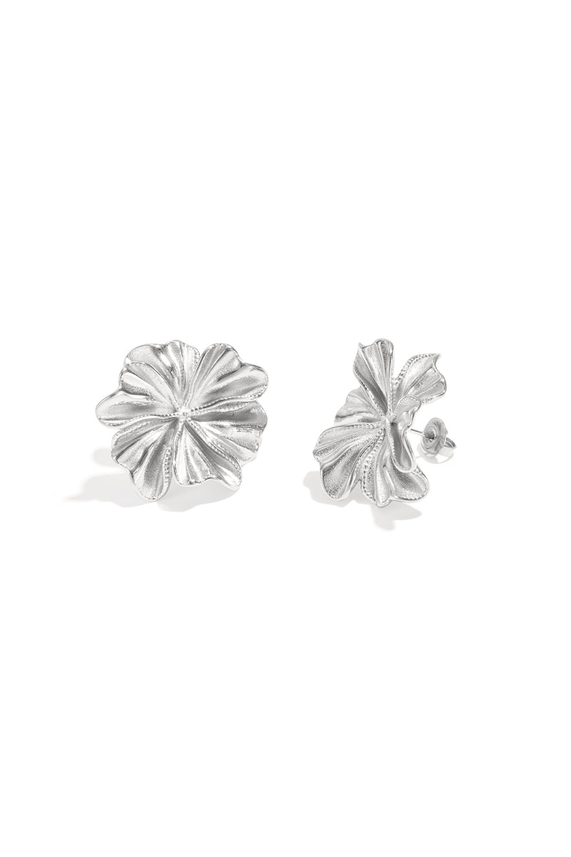 Flower earrings